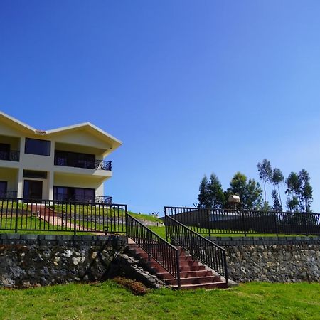 Отель Acorn House Утакаманд Экстерьер фото