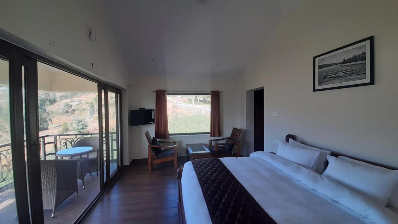 Отель Acorn House Утакаманд Экстерьер фото